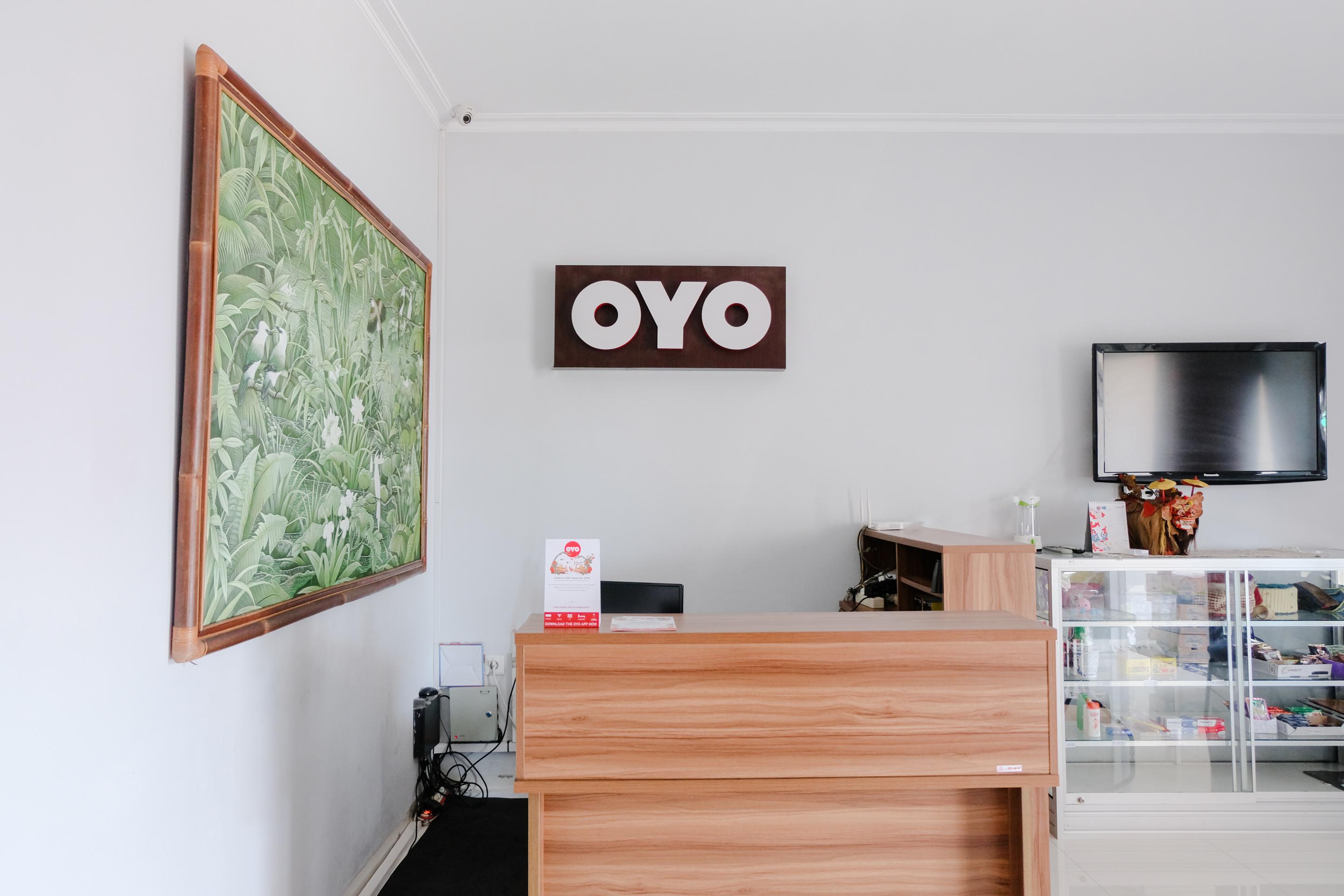 Super Oyo 995 Alice'S Homestay Syariah Jembel Buitenkant foto